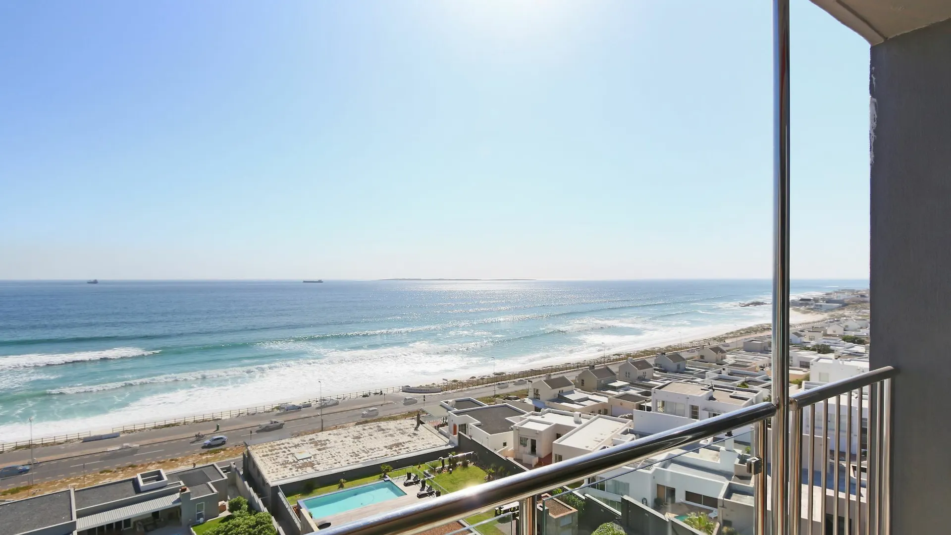 602 Infinity Hotel Parklands Apartment Cape Town